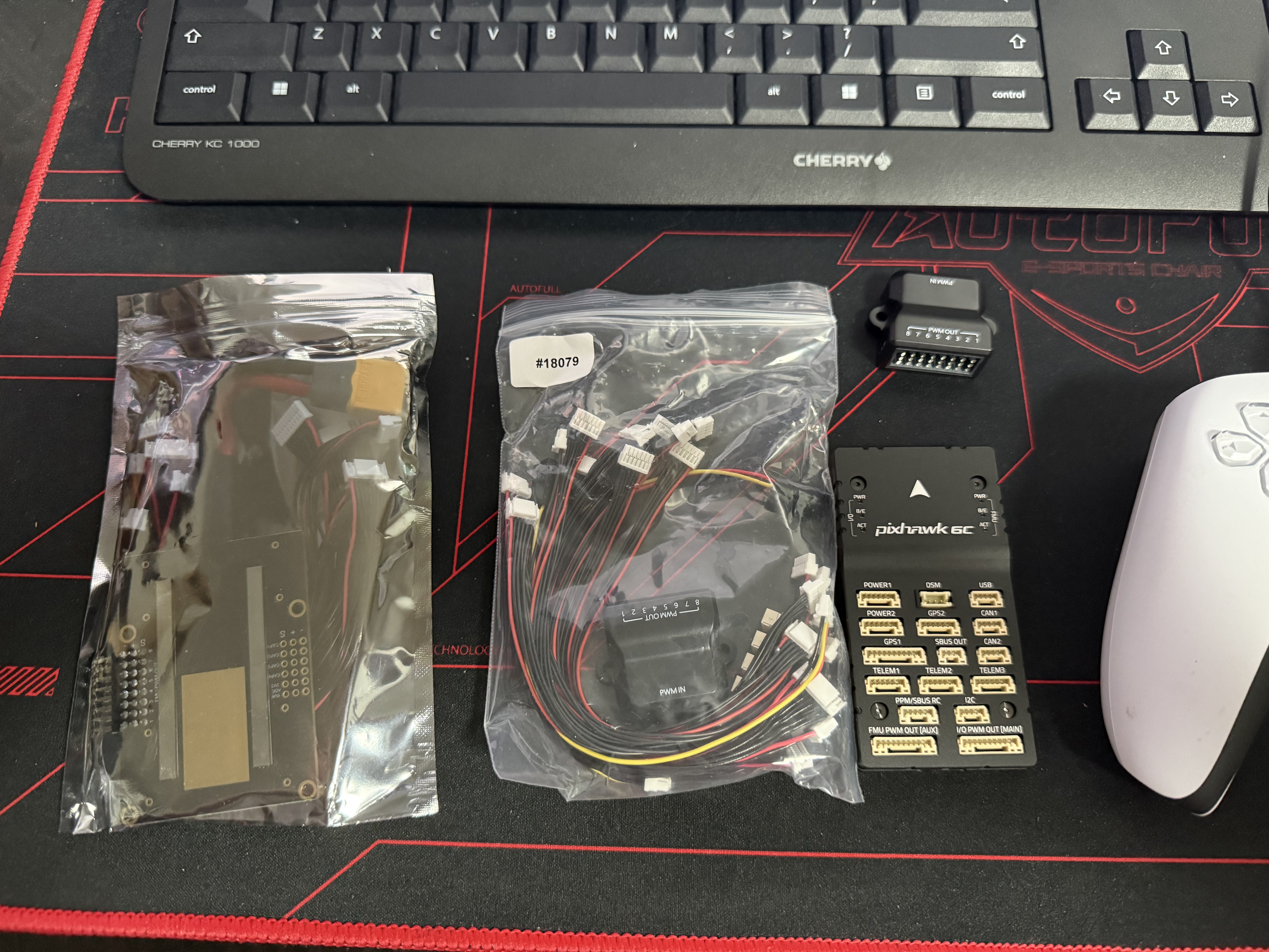 我购买的 Pixhawk 6C 硬件与配件